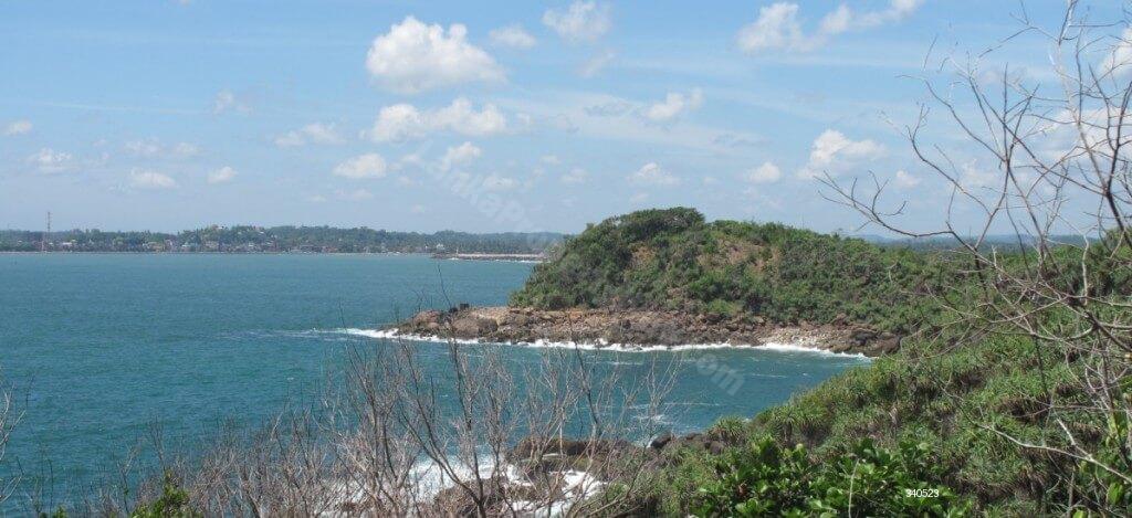  Beachfront land for sale/rent