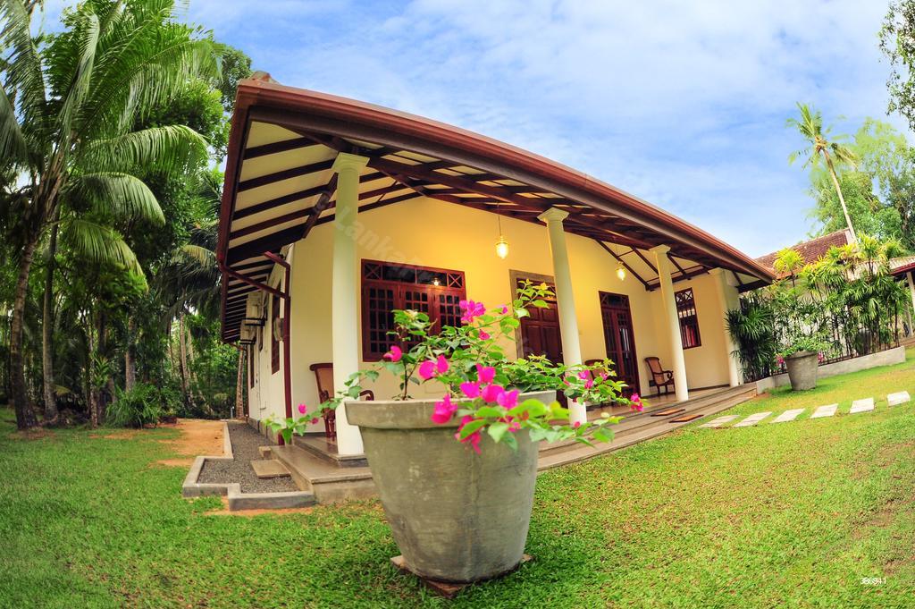 Villa for Sale in Unawatuna - Beautiful Villa for sale in Unawatuna