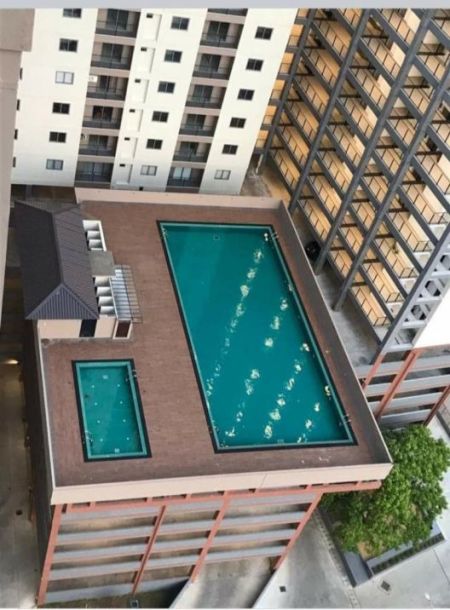 Pool - Apartment For Sale - Oval View Residencies - (02 Bed, Furnished)