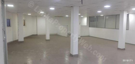  Commercial for sale/rent