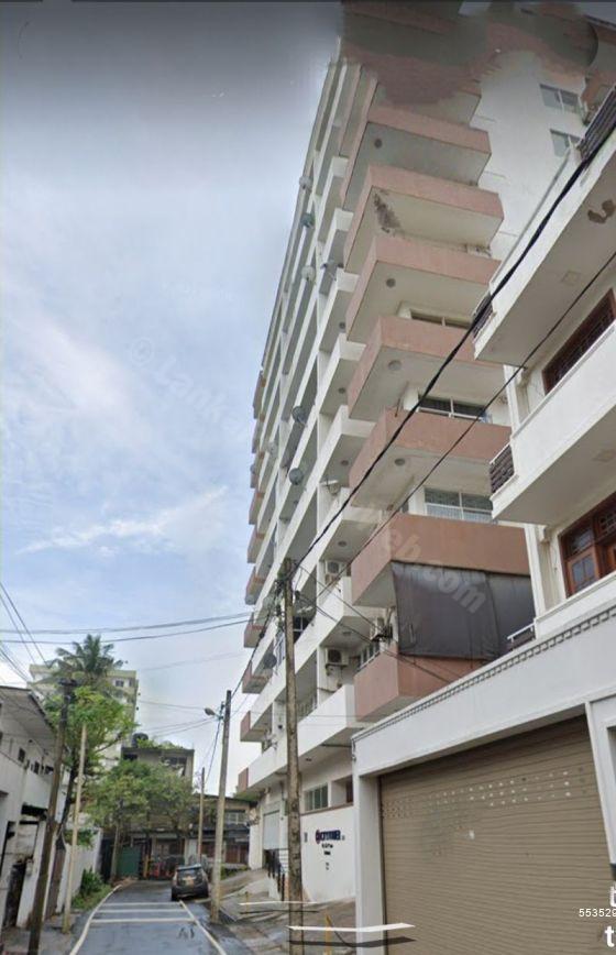 Dehiwala Apartment for sale/rent