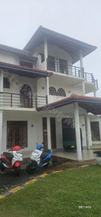  Villa for sale/rent