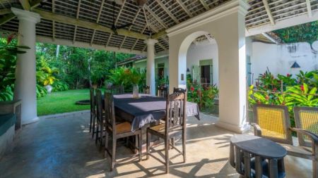 Dining room - Ahangama, 5-bedroom colonial style guest villa for sale - LIP 395