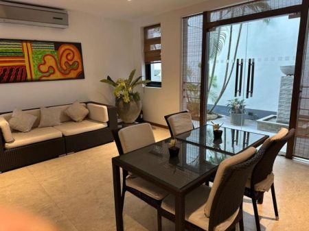 Dining room - 6 Bedroom Villa for Rent in Nawala, R50522