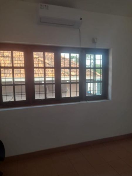 Living Room - 2200 Sqft Semi Furnished Office Space with A/C for Rent in Colombo – 08 for Rs. 350,000 ( Per Month) CVVV-A2