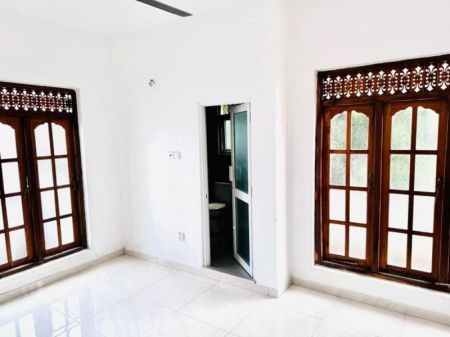 Living Room - Brand New Third Floor House For Rent In Colombo 06. IR 9531