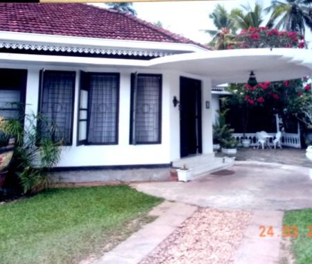 Exterior - 4 Bedroom single story house FOR SALE in Battaramulla