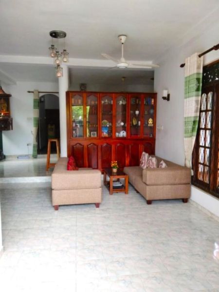 Living Room - Two-Unit Dwelling House for Sale in Thalawathugoda