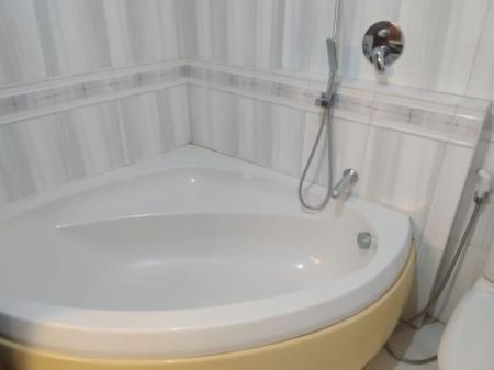 Bathroom - ￭ Capitol Residencies Colombo 07 ￭ 03 Bedroom Apartment ￭ For Rent ￭ (NK922)