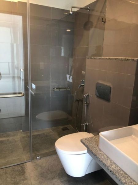 Bathroom - Iconic Galaxy - 03 Bedroom Unfurnished Apartment for Sale in Rajagiriya (A1636)