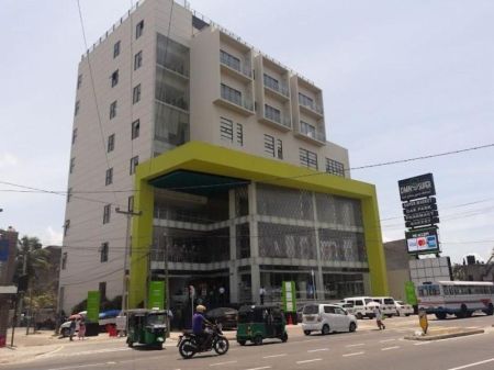 Exterior - 70 Perch 7 Story Building in Moratuwa