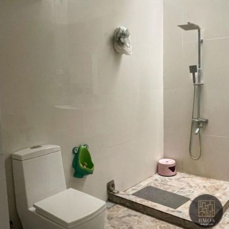 Bathroom - 4 Bedroom house for rent in Kelaniya for Rs. 4.50 lakhs (Per Month)