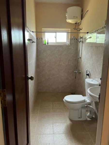 Bathroom - 04 Bedroom Semi Furnished House for Rent in Nugegoda (A1235)