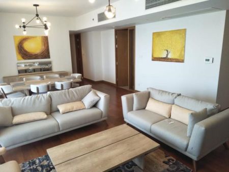 Living Room - "Bargain Offer" Shangri La 02 Bedrooms Apartment For Rent