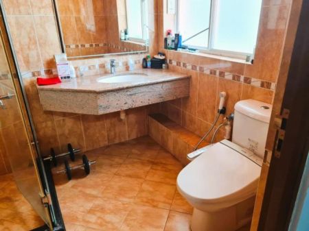 Bathroom - Luxury 4-Bedroom furnished House in Eden Gardens Hokandara (SH 14959)