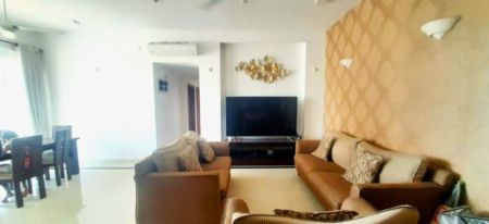 Living Room - Luxurious Apartment for Rent on Melbourne Avenue, Bambalapitiya