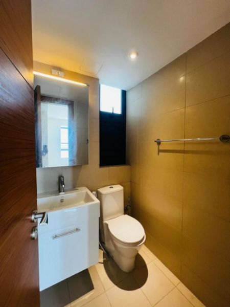 Bathroom - ￭ Havelock city ￭ 03 Bedrooms Apartments ￭ For Sale ￭ (NK778)