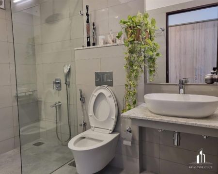 Bathroom - Iconic Galaxy, Rajagiriya - 03 Bedroom Apartment for Rent - Fully Furnished - Higher Floor