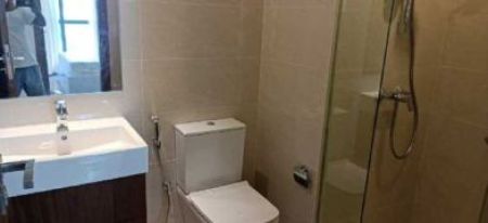 Bathroom - Apartment for rent in Colombo 07