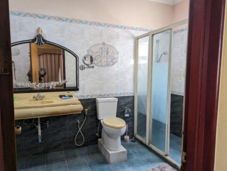 Bathroom - House for sale in Police Park, Colombo 5 