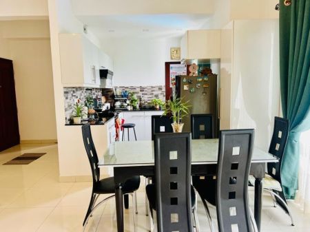 Dining room - (SE983)3 Bedroom apartment for sale in Battaramulla for Rs. 37 million (negotiable)