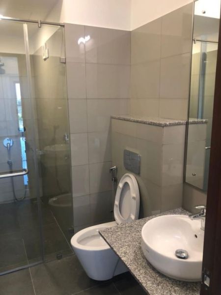 Bathroom - (SE876)3 Bedroom apartment for sale in Rajagiriya for Rs. 130 million (negotiable)