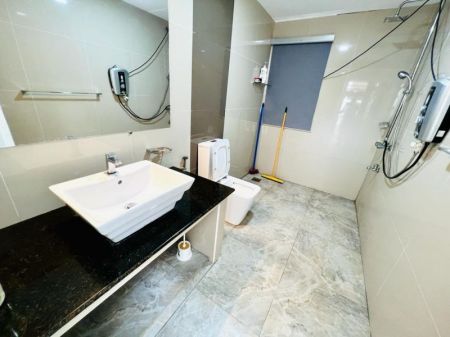 Bathroom - (SE667)5 Bedroom house for sale in Malabe for Rs. 70 million (negotiable)