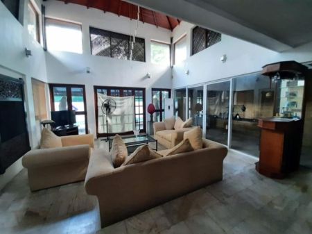 Living Room - 4 bedrooms| Villa with a swimming pool foe immediate rent | Kotte 