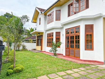 Exterior - Battaramulla - Jayanthipura 4 Bedrooms House For Sale 