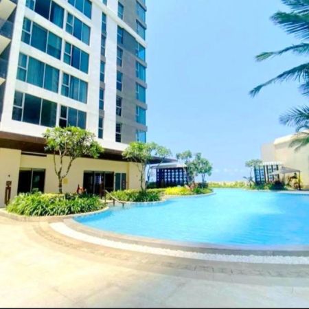 Pool - Residence at One Galle Face| 4 BR Apartment | Un- Furnished | Sale