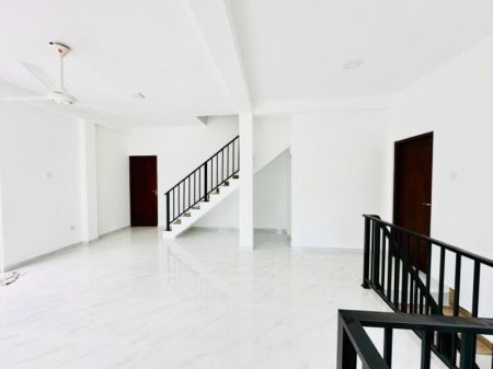 Dining room - (PR 1132)3 Bedroom house for sale in Athurugiriya for Rs. 29.50 million (negotiable)