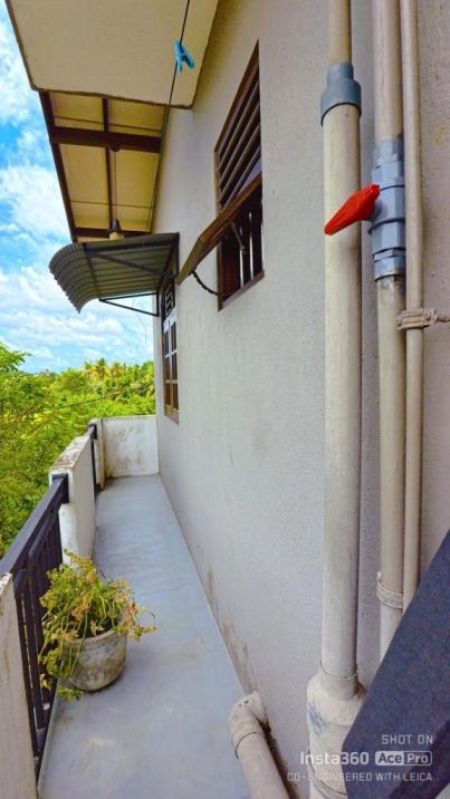 Balcony - (PR1129)4 Bedroom house for sale in Athurugiriya for Rs. 26.50 million (negotiable)