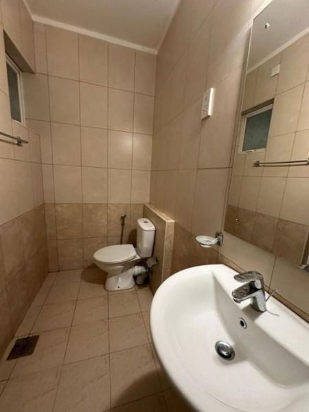 Bathroom - Promenade apartment| 3BR Apartment| Unfurnished| Sale