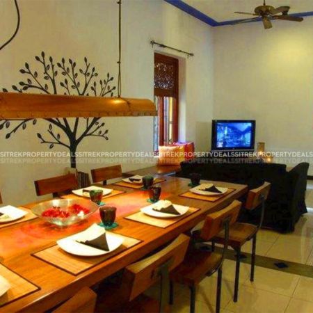 Dining room - 6 Bedroom house for sale in Colombo 8 for Rs. 475,000,000 (nearest offer)