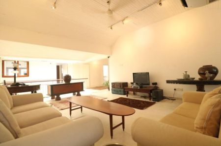 Living Room - Superb Colombo 7 Furnished Family Home