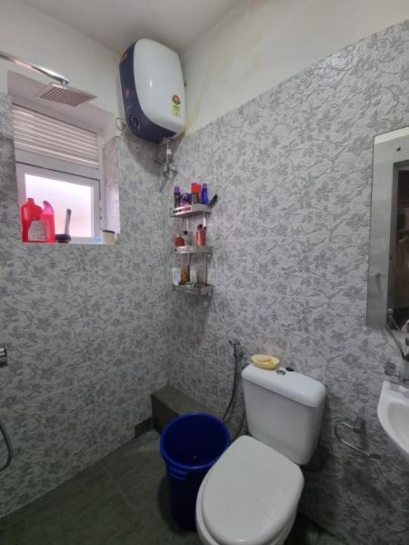 Bathroom - Nuns' 3 Bedroom for SALE in Wellawatta, Colombo 6 AP3239