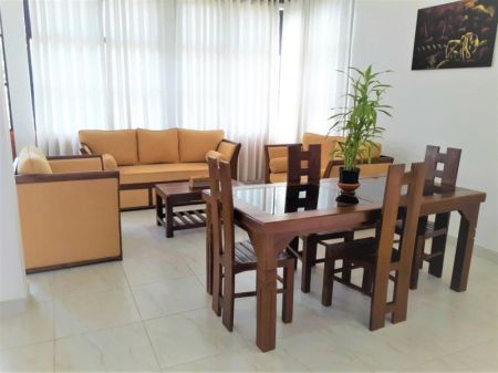 Dining room - Luxurious 9 Bedroom House for Rent in Nugegoda