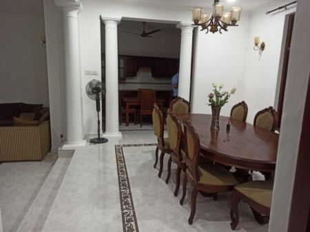 Dining room - 5 Bedroom house for rent in Colombo 4 for Rs. 5 lakhs (Per Month)