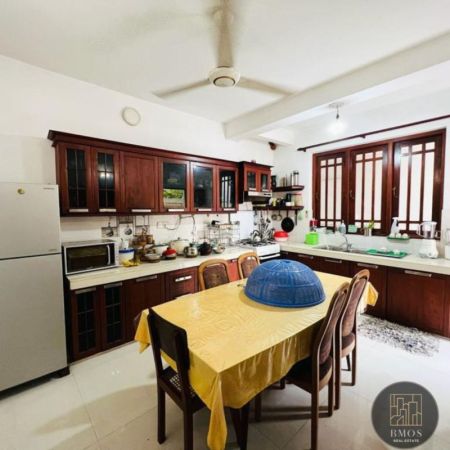 Dining room - 7 Bedroom house for rent in Nugegoda for Rs. 6.50 lakhs (Per Month)