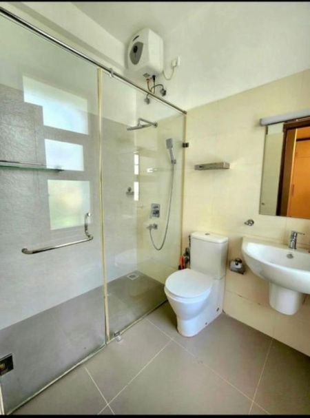 Bathroom - 04 Bedroom Unfurnished 02 Storied House for Sale in Thalawathugoda (A3468)