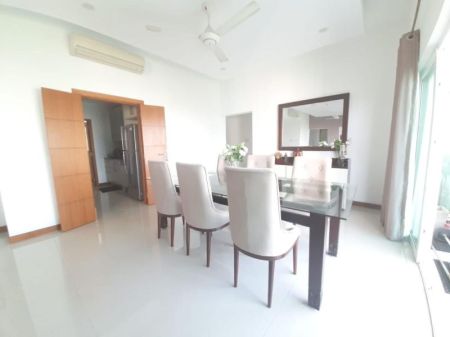 Dining room - Sky Garden 4 Bedrooms Apartment For Sale In Rajagiriya On Higher Floor 