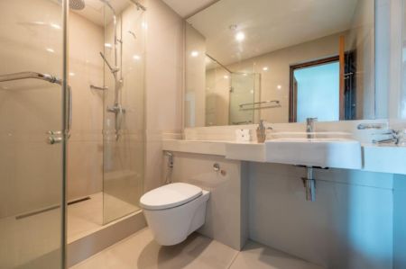 Bathroom - Fairway Sky Garden 4 Bedrooms Apartment For Sale In Rajagiriya 