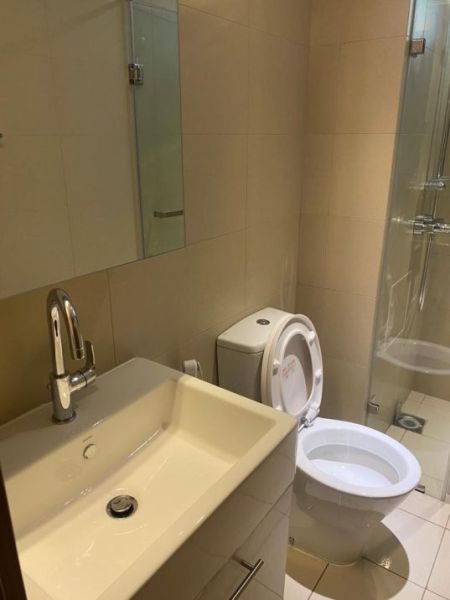 Bathroom - Havelock City/01bed/sea view/for sale in Colombo-05. 