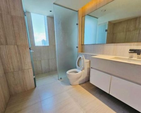 Bathroom - Colombo City Centre | 2BR apartment| Fully furnished| Rent