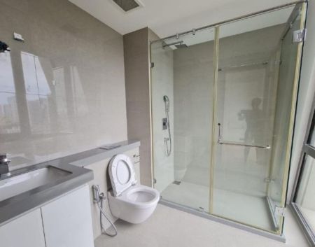 Bathroom - Altair - 03 Bedroom Furnished Apartment for Sale in Colombo 02 (A2473)