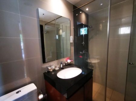 Bathroom - 2 Bedroom apartment for rent in Colombo 2 for Rs. 2.70 lakhs (Per Month)