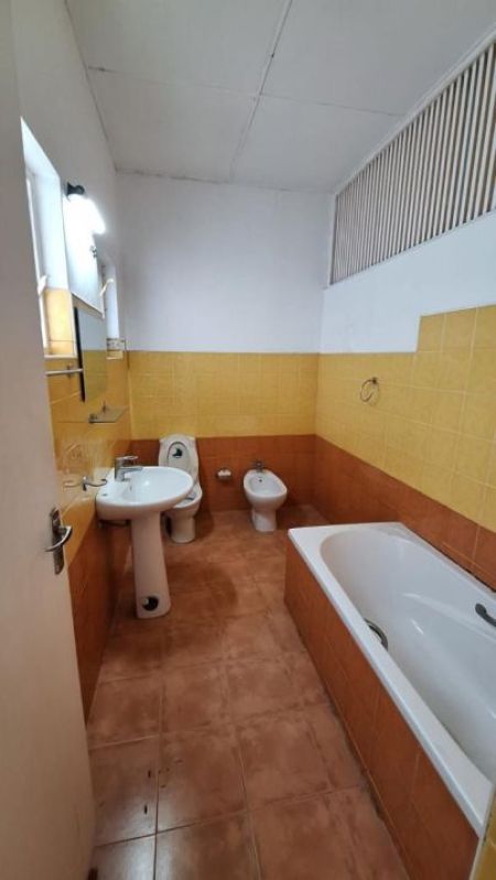 Bathroom - ￭ Sulaiman Terrace House for sale (Colombo 5) ￭ (NK592)