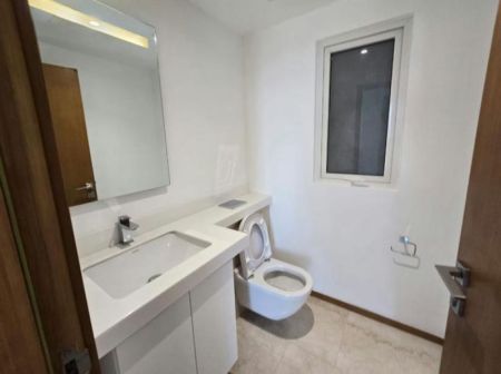 Bathroom - Altair - 03 Bedroom Unfurnished Apartment for Sale in Colombo 02 (A3554)