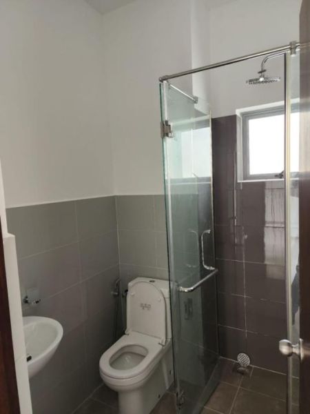 Bathroom - 2 Bedroom apartment for sale in Malabe for Rs. 24.50 million (total)