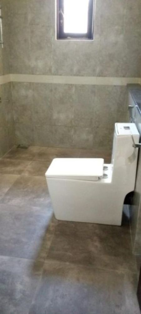 Bathroom - (OG42) 4 Bedroom house for sale in Piliyandala for Rs. 29.50 million (negotiable)